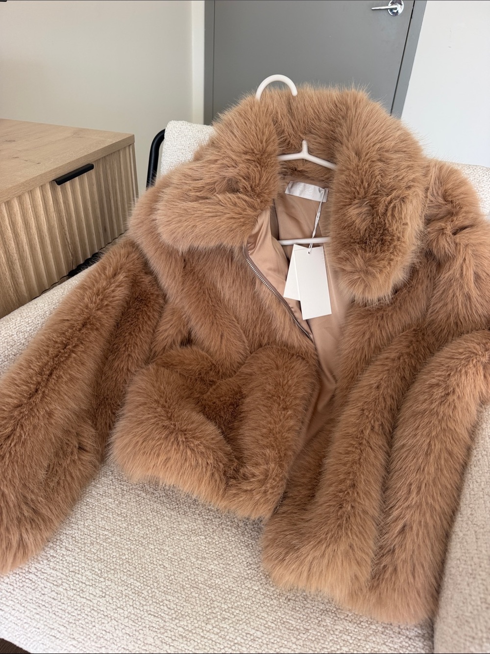 Lux Faux Fur Cropped Jacket in Light Brown M